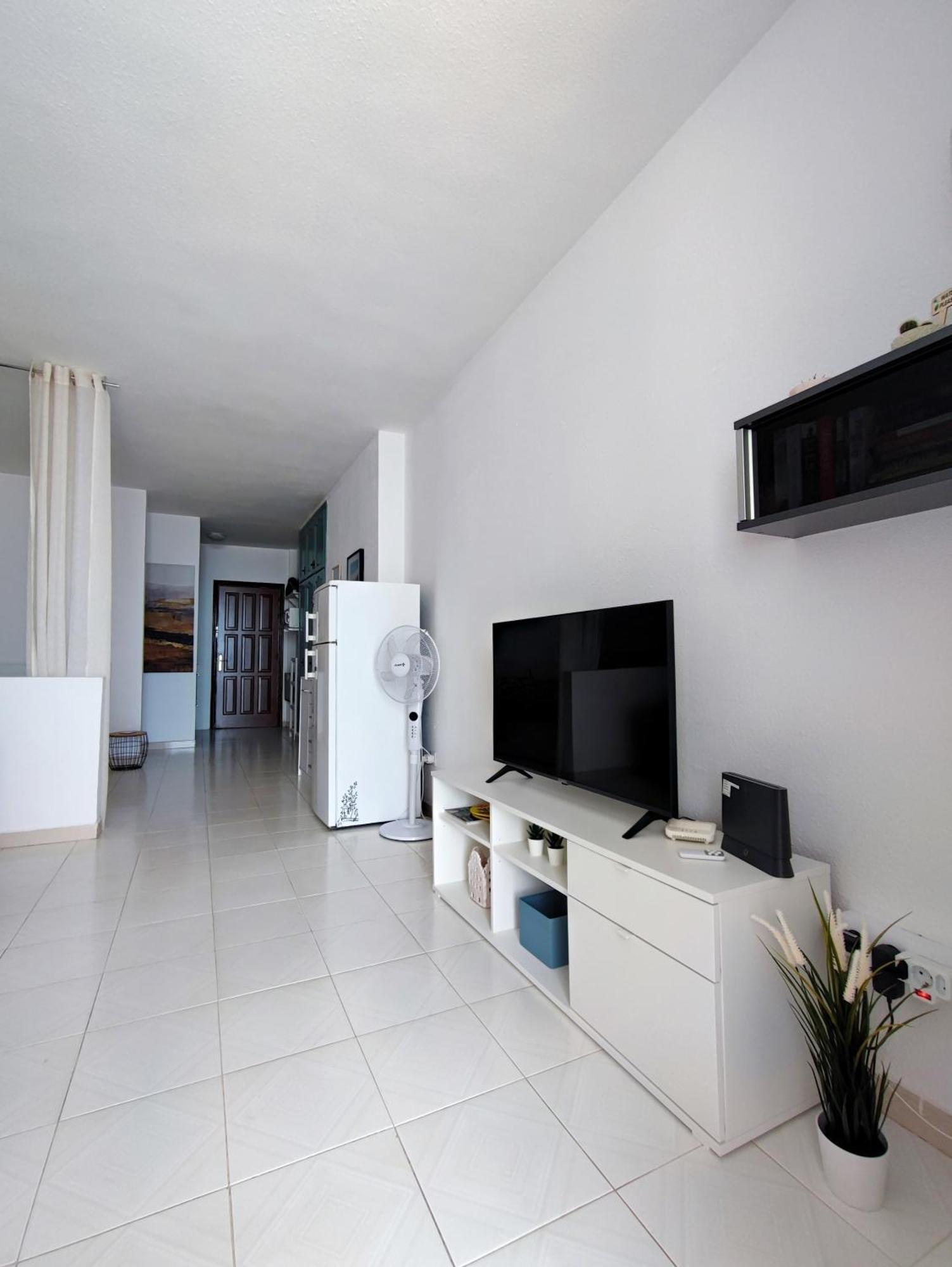 Ampio Appartamento In Ocean View Ov311 أذيخي المظهر الخارجي الصورة